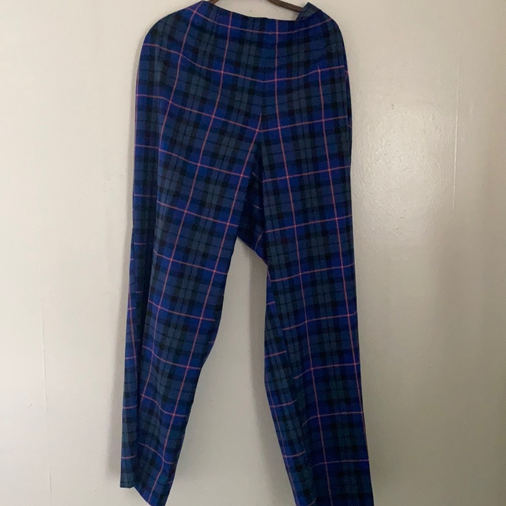 Slight flare side zip dress plaid slacks